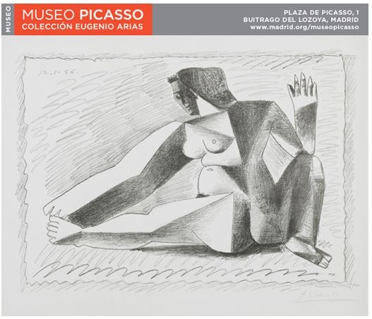 La Pieza invitada-Mujer sentada con un brazo levantado